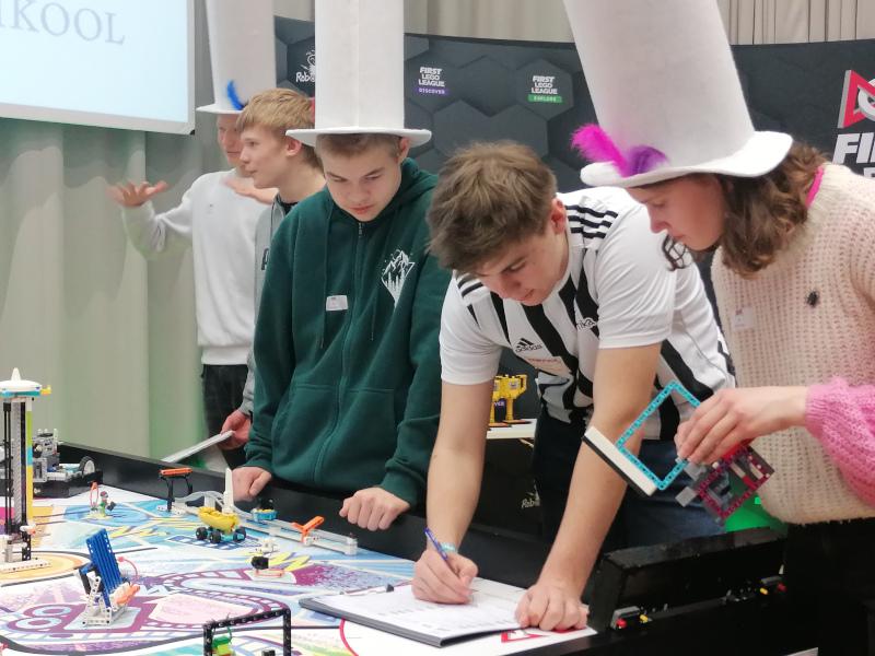 FIRST LEGO League Lõuna-Eesti poolfinaal