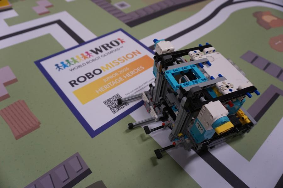 wro_2026_robot